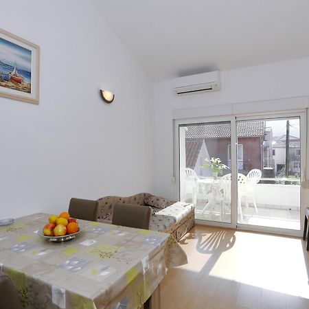 Apartments Olga โบชาวา ภายนอก รูปภาพ