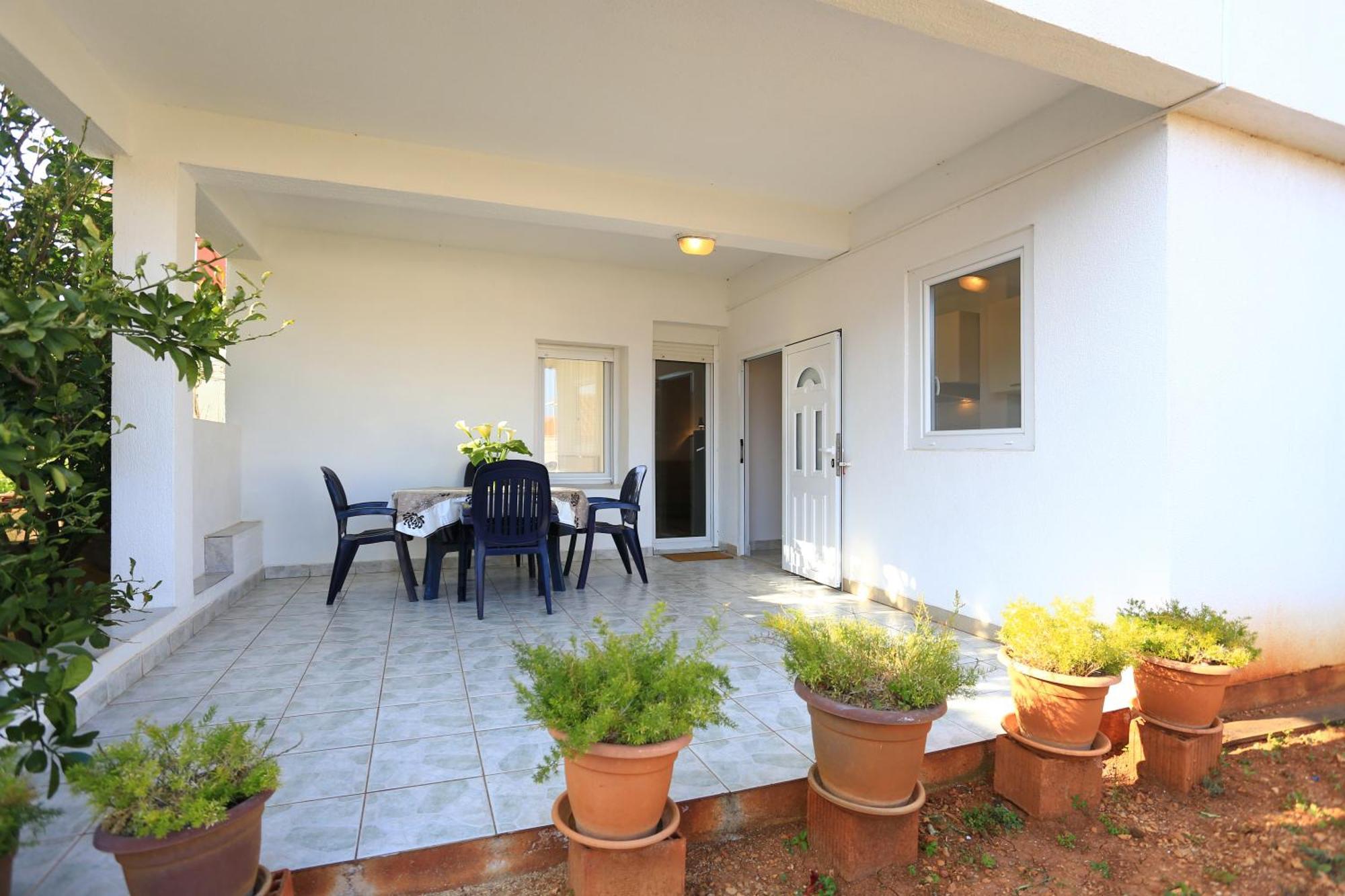 Apartments Olga โบชาวา ภายนอก รูปภาพ
