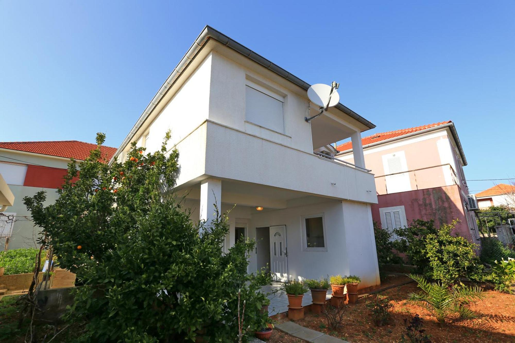 Apartments Olga โบชาวา ภายนอก รูปภาพ