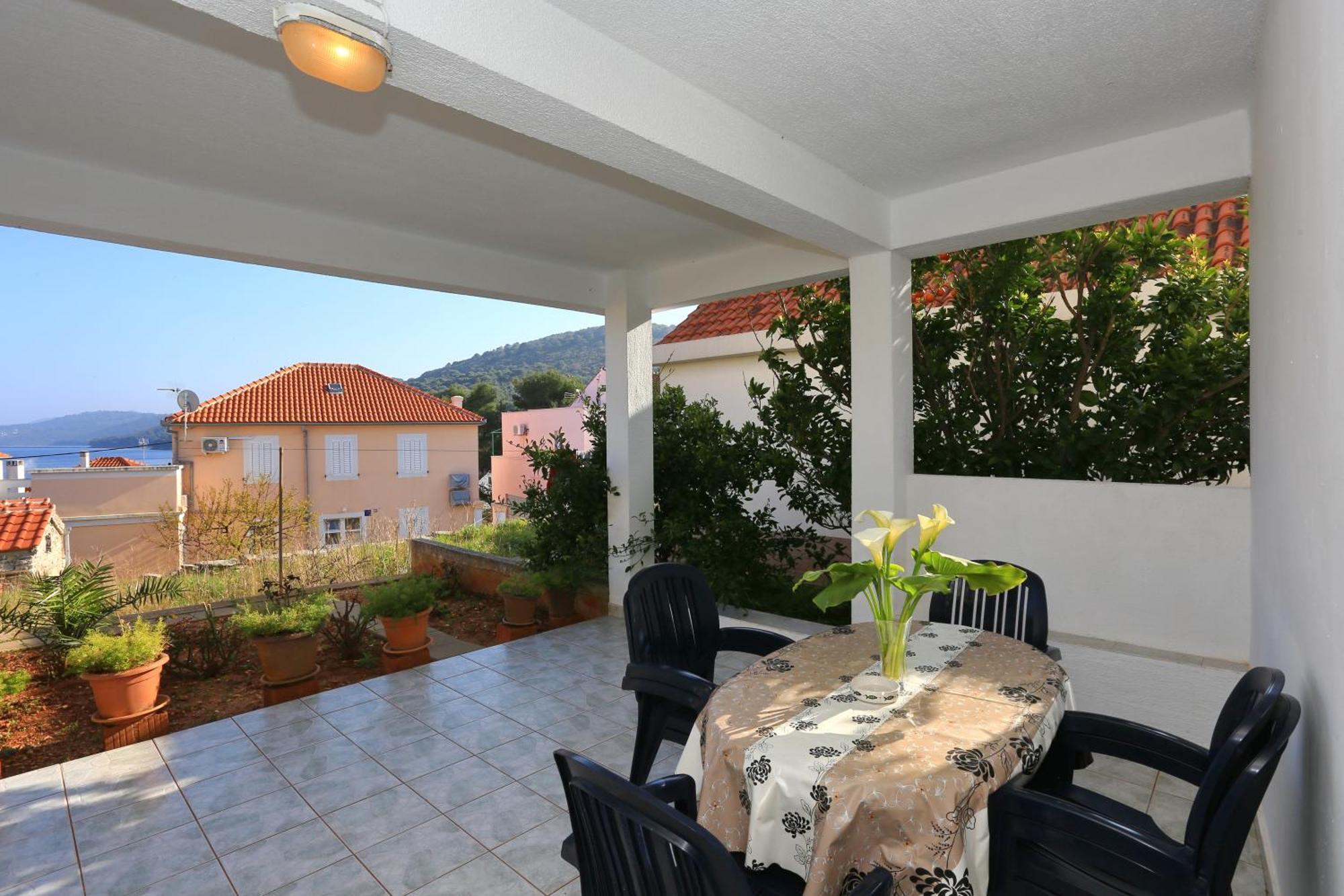 Apartments Olga โบชาวา ภายนอก รูปภาพ