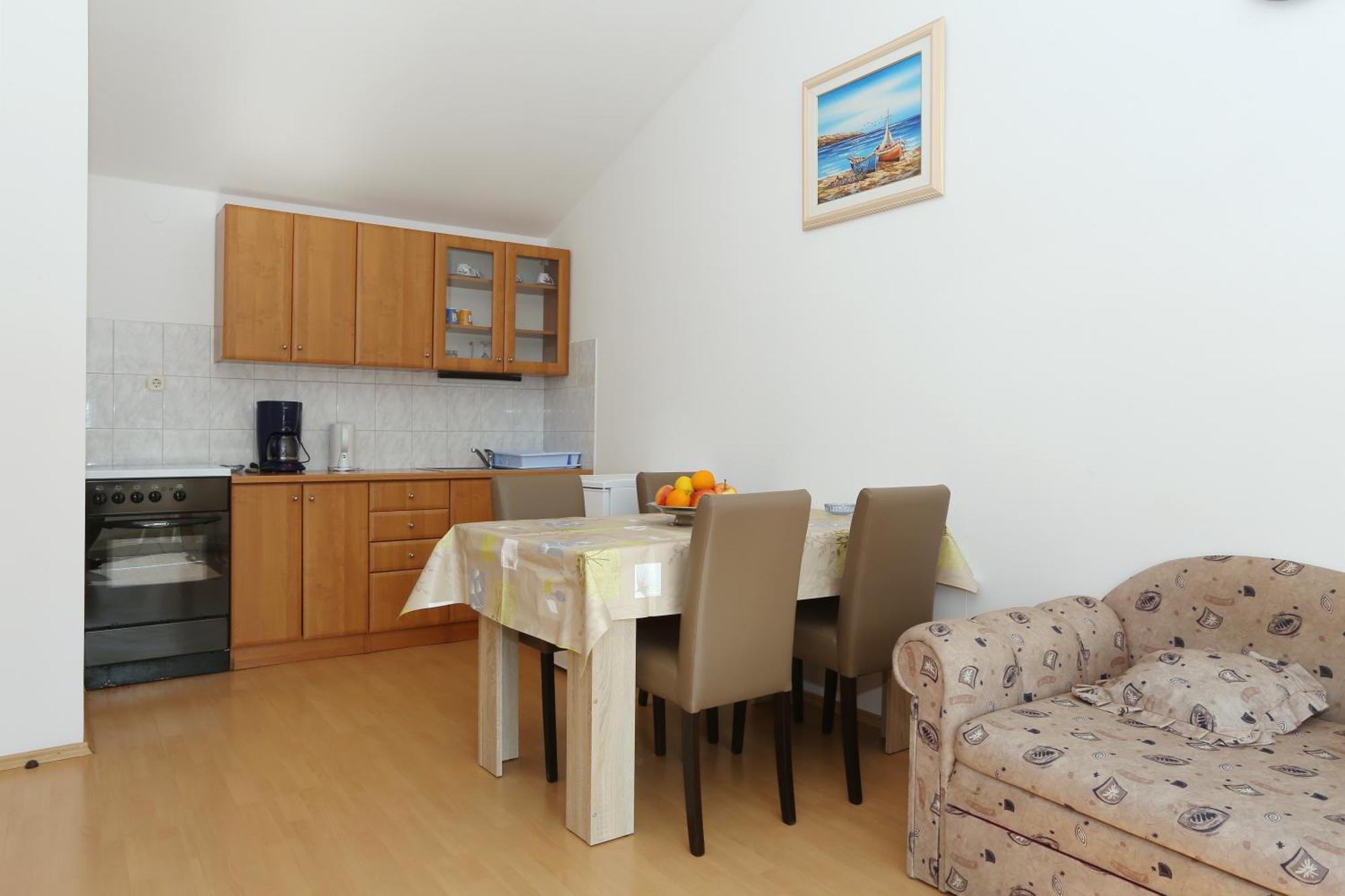 Apartments Olga โบชาวา ภายนอก รูปภาพ