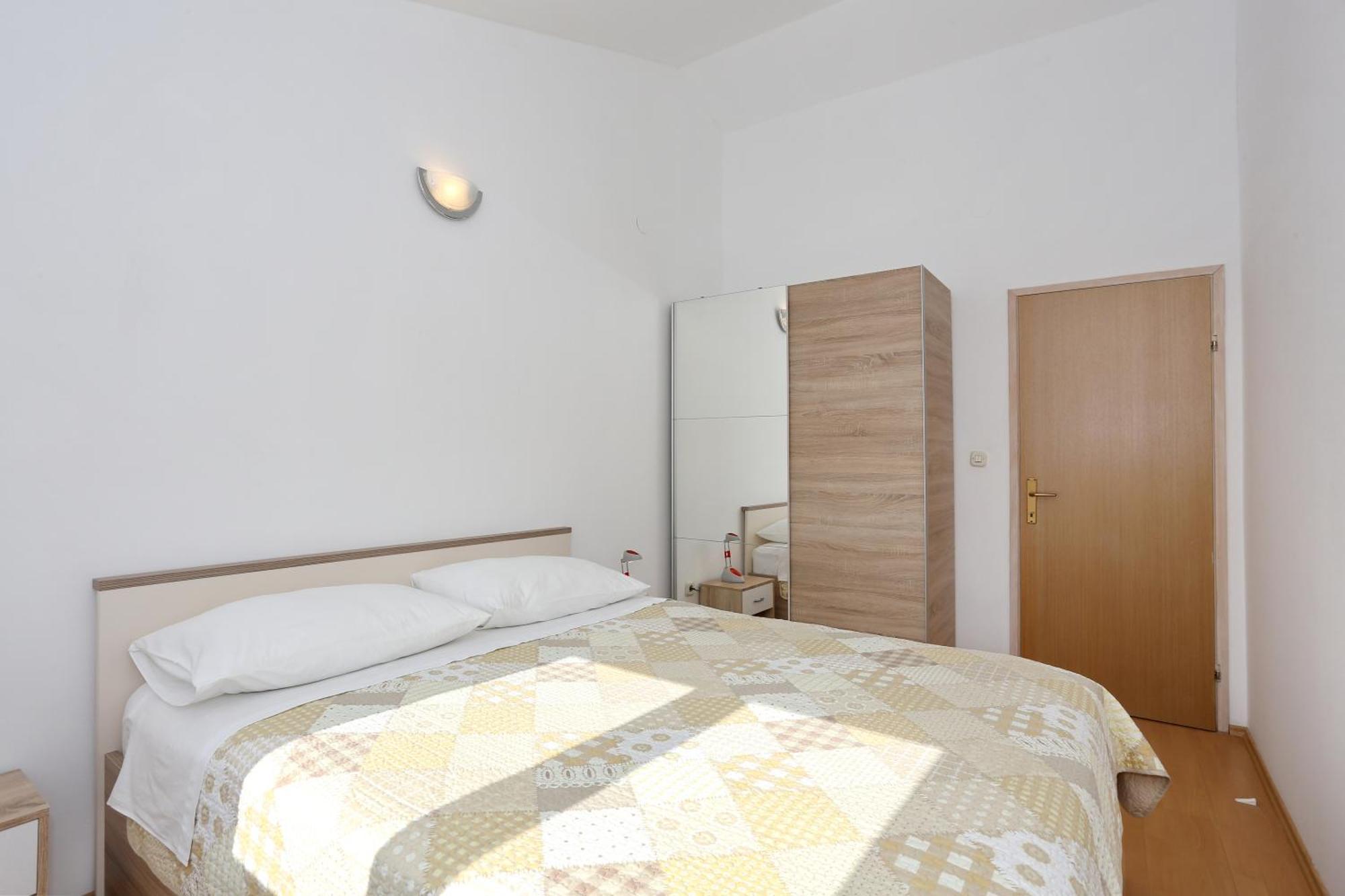 Apartments Olga โบชาวา ภายนอก รูปภาพ