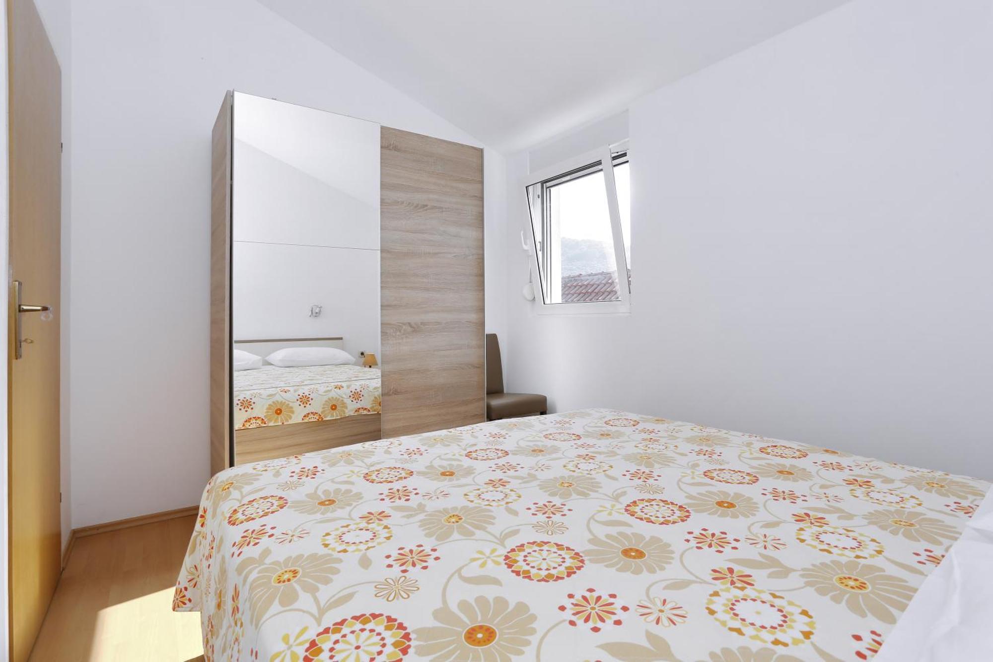 Apartments Olga โบชาวา ภายนอก รูปภาพ