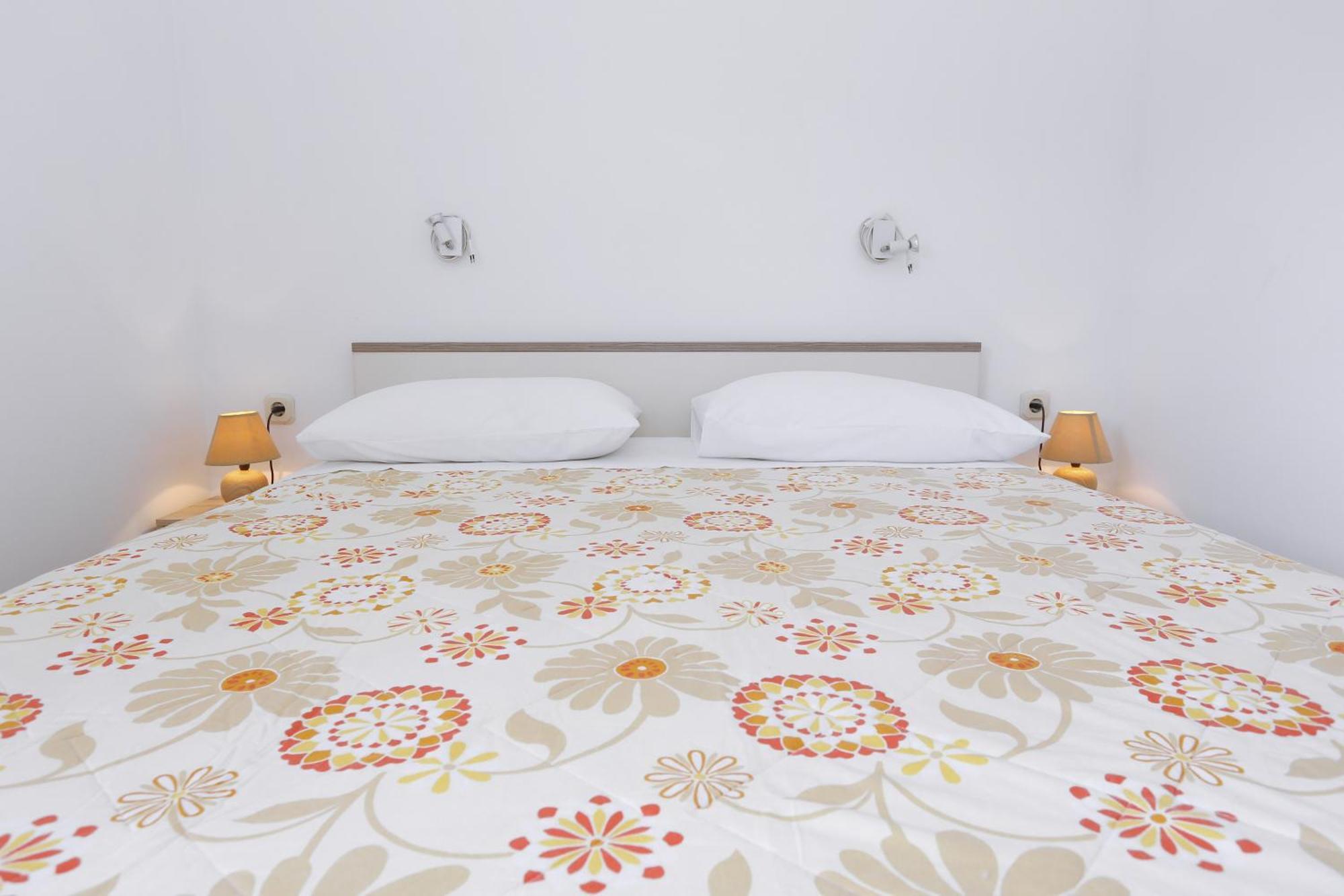 Apartments Olga โบชาวา ภายนอก รูปภาพ